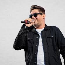 MARCIO DELUK TALENTO DA NOSSA CIDADE GANHADOR DE PROGRAMA DA REDE GLOBO